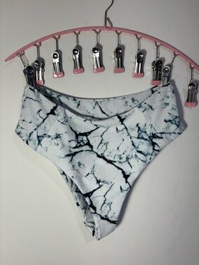 Zaful White & Black Marble High-Waist Swim Bottoms